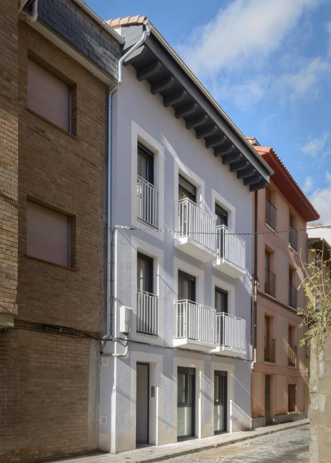 Apartamentos La Muralla De Jaca Exterior foto